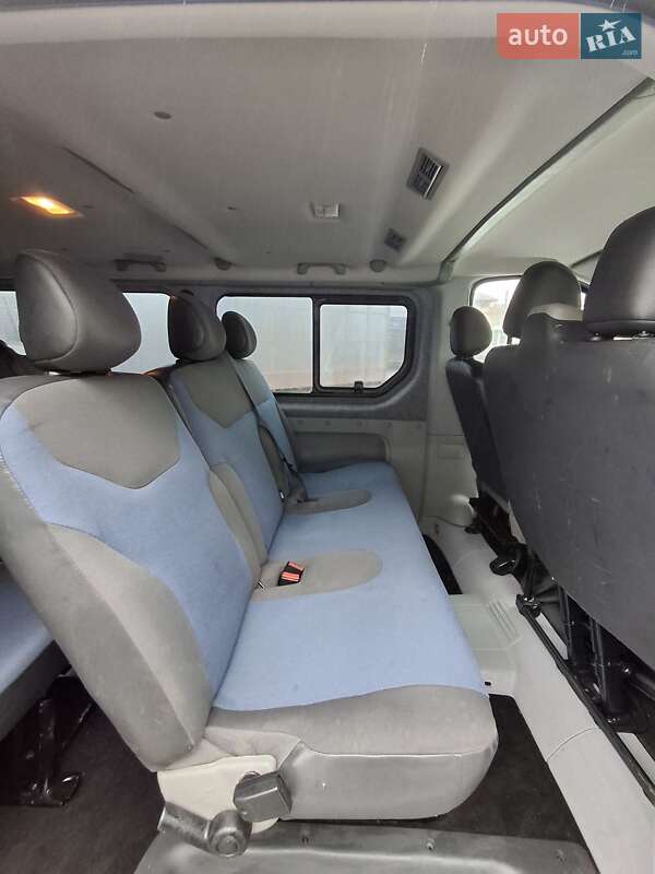 Renault Trafic 2011 Renault Trafic 2011