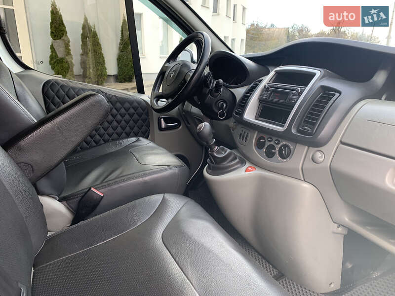 Мінівен Renault Trafic 2013 в Житомирі фото 4 Мінівен Renault Trafic 2013 в Житомирі