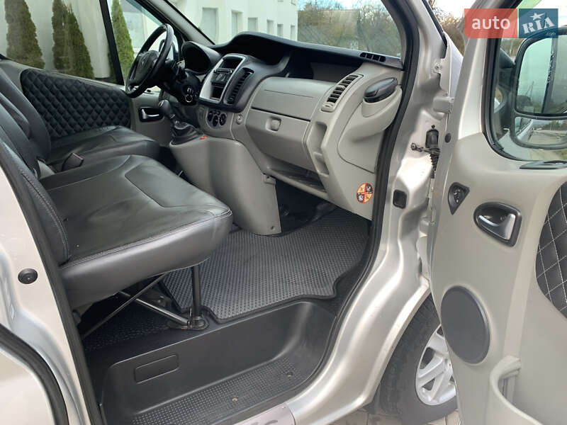 Мінівен Renault Trafic 2013 в Житомирі фото 10 Мінівен Renault Trafic 2013 в Житомирі
