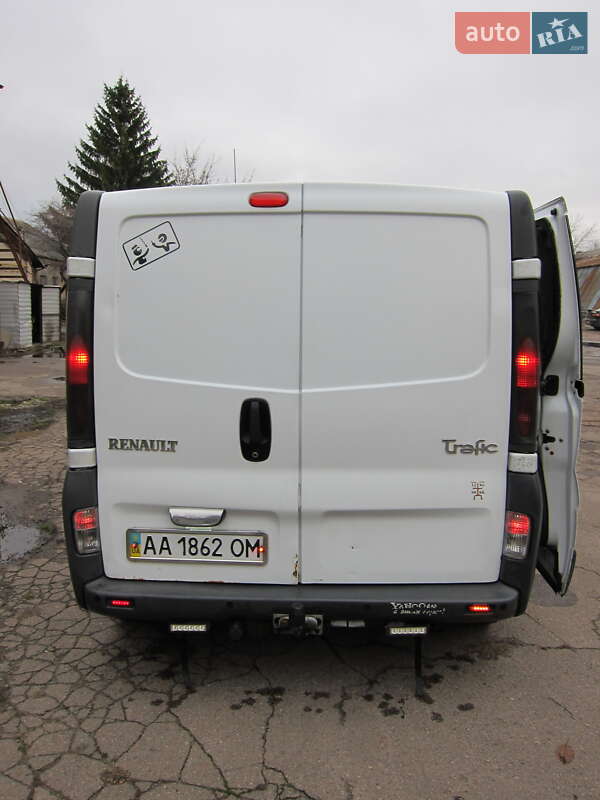 Минивэн Renault Trafic 2004 в Чернигове