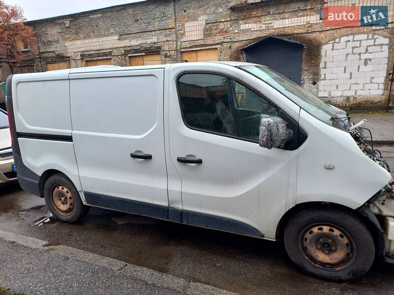 Грузовой фургон Renault Trafic 2014 в Киеве