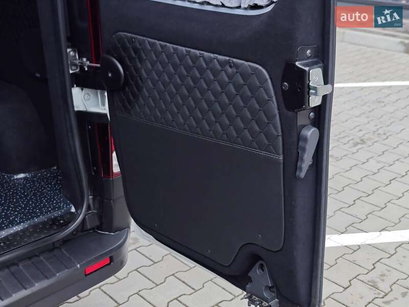 Минивэн Renault Trafic 2021 в Дубно фото 34 Минивэн Renault Trafic 2021 в Дубно