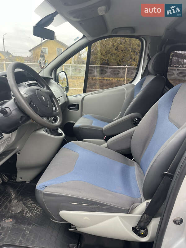 Грузопассажирский фургон Renault Trafic 2013 в Черкассах