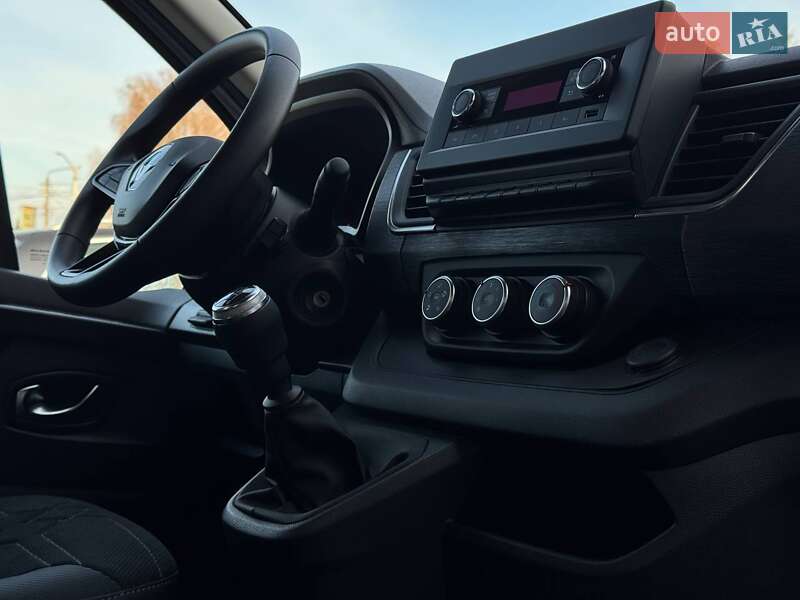 Минивэн Renault Trafic 2022 в Ровно фото 73 Минивэн Renault Trafic 2022 в Ровно