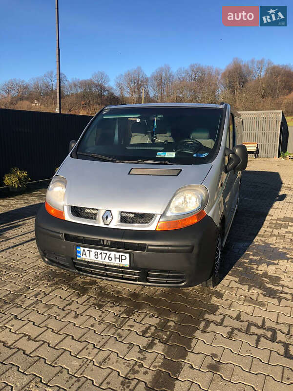 Renault Trafic 2003 Renault Trafic 2003
