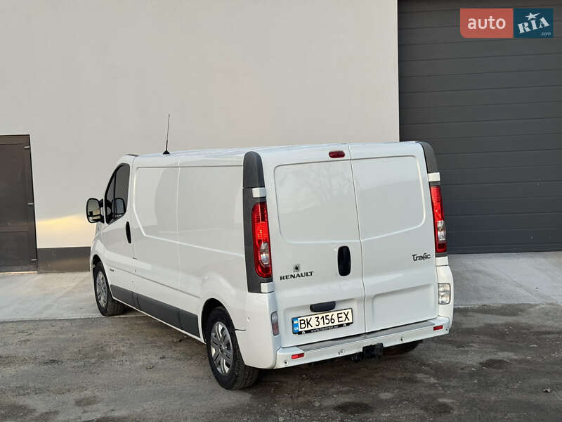 Грузовой фургон Renault Trafic 2014 в Ровно фото 10 Грузовой фургон Renault Trafic 2014 в Ровно