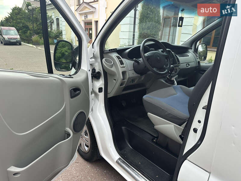 Грузовой фургон Renault Trafic 2014 в Ровно фото 25 Грузовой фургон Renault Trafic 2014 в Ровно