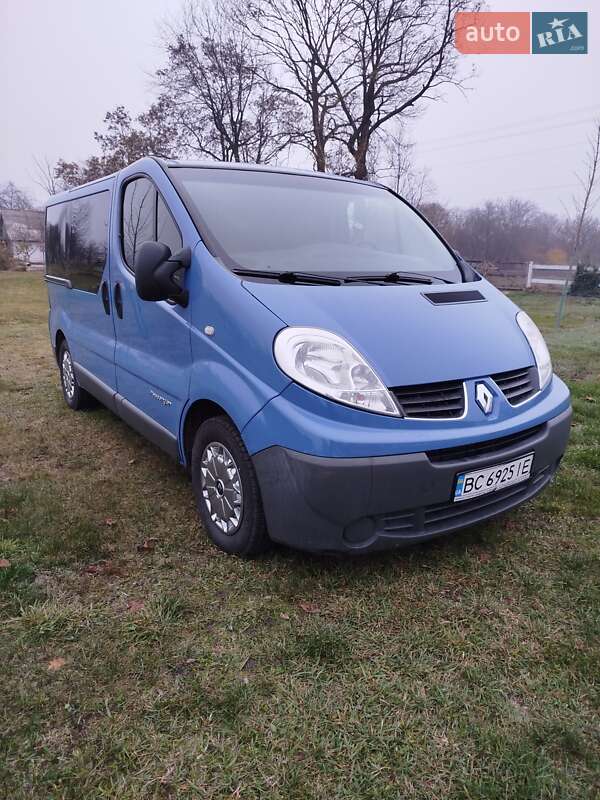 Минивэн Renault Trafic 2010 в Черкассах фото 4 Минивэн Renault Trafic 2010 в Черкассах