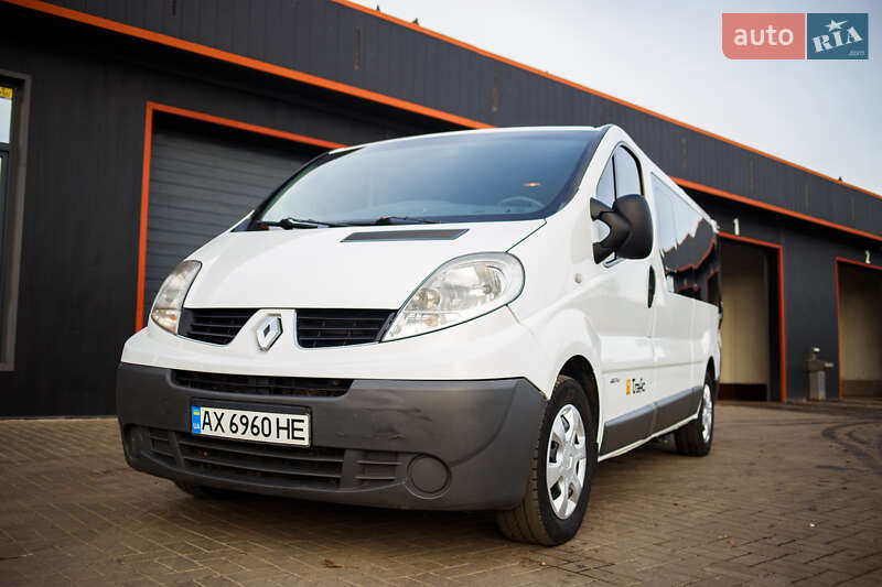 Минивэн Renault Trafic 2013 в Лозовой