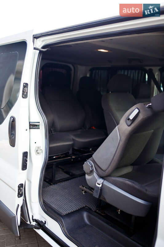 Минивэн Renault Trafic 2013 в Лозовой