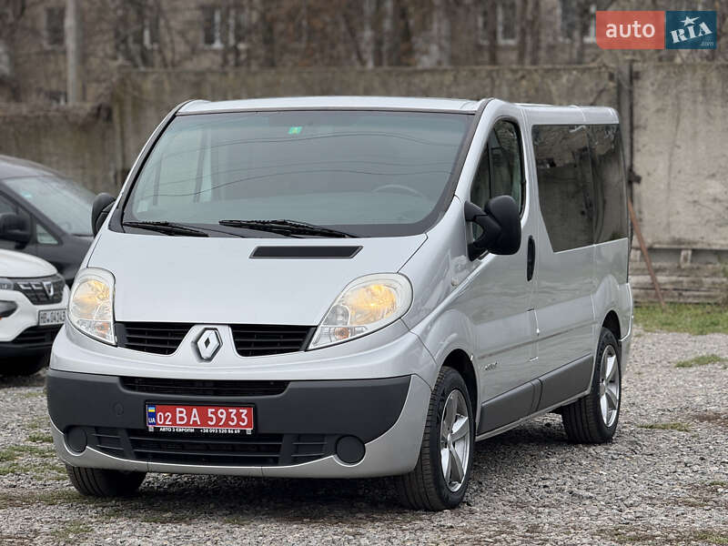 Минивэн Renault Trafic 2007 в Виннице