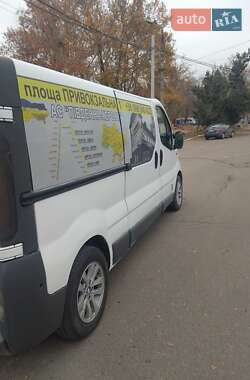 Минивэн Renault Trafic 2002 в Николаеве