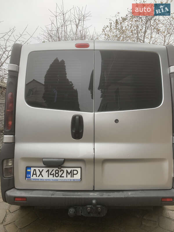 Минивэн Renault Trafic 2005 в Харькове фото 2 Минивэн Renault Trafic 2005 в Харькове