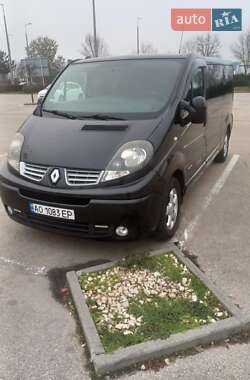 Микроавтобус Renault Trafic 2010 в Чопе