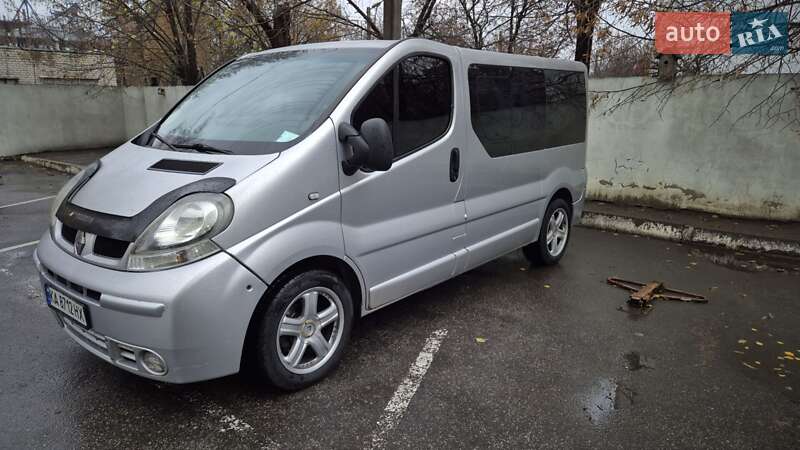 Минивэн Renault Trafic 2004 в Харькове