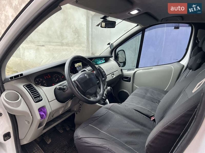 Мінівен Renault Trafic 2009 в Тернополі фото 7 Мінівен Renault Trafic 2009 в Тернополі