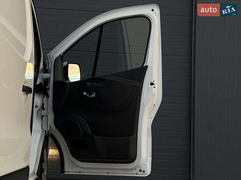 Грузовой фургон Renault Trafic 2020 в Дубно