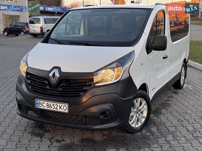 Минивэн Renault Trafic 2016 в Хмельницком