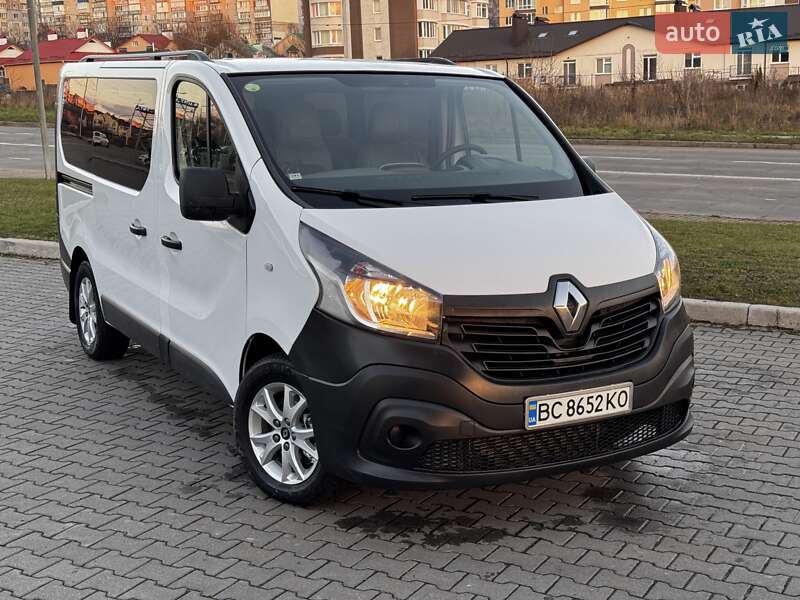 Минивэн Renault Trafic 2016 в Хмельницком