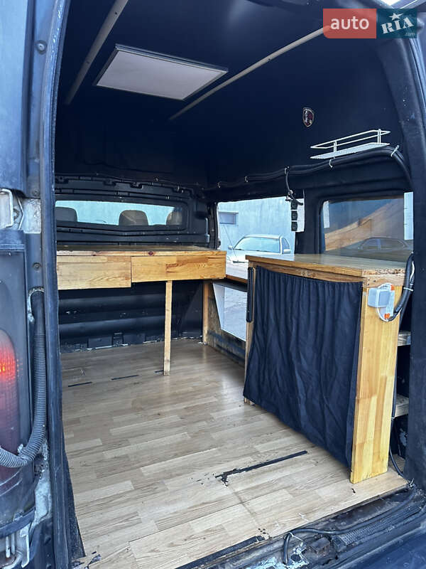 Минивэн Renault Trafic 2004 в Киеве фото 15 Минивэн Renault Trafic 2004 в Киеве