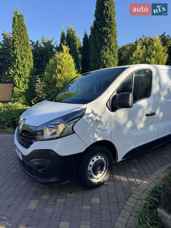 Грузовой фургон Renault Trafic 2018 в Луцке