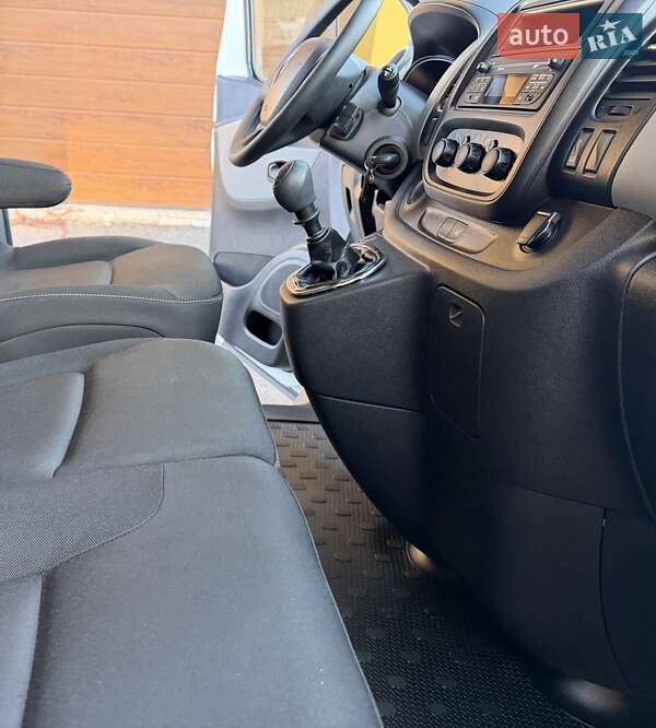 Минивэн Renault Trafic 2018 в Львове