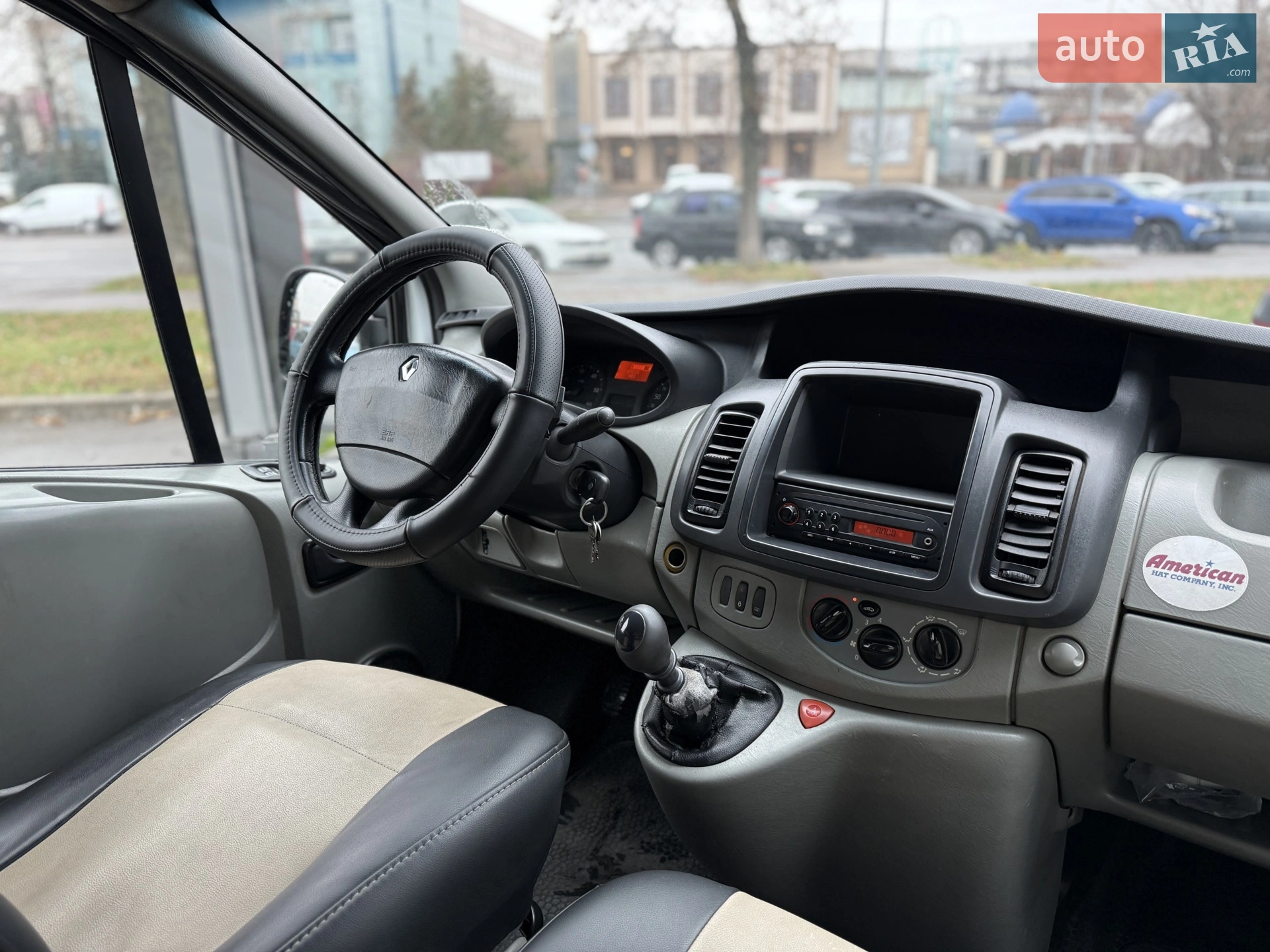 2011 Renault Trafic - мініатюра 11