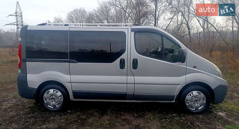 Минивэн Renault Trafic 2007 в Харькове фото 7 Минивэн Renault Trafic 2007 в Харькове