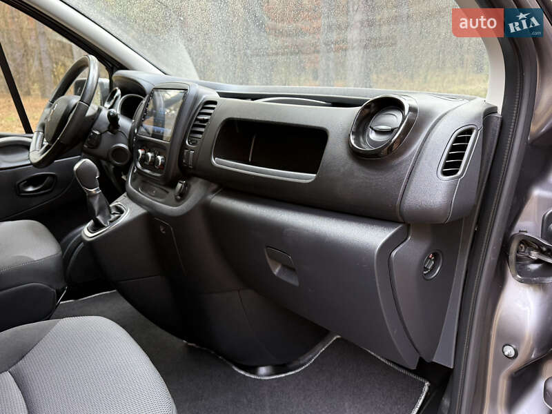 Минивэн Renault Trafic 2020 в Киеве фото 37 Минивэн Renault Trafic 2020 в Киеве