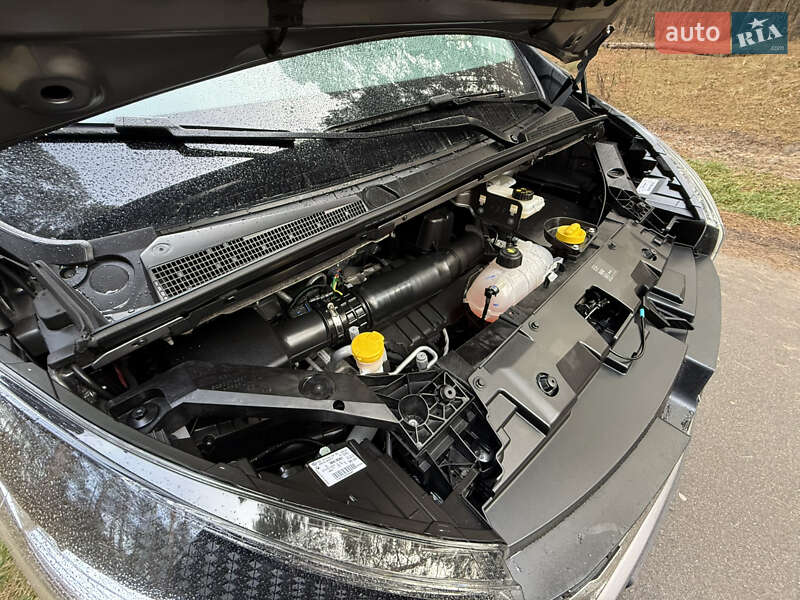 Минивэн Renault Trafic 2020 в Киеве фото 67 Минивэн Renault Trafic 2020 в Киеве