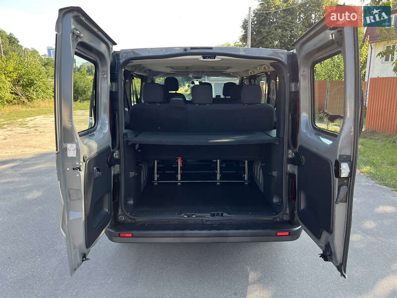 Минивэн Renault Trafic 2016 в Киеве фото 21 Минивэн Renault Trafic 2016 в Киеве