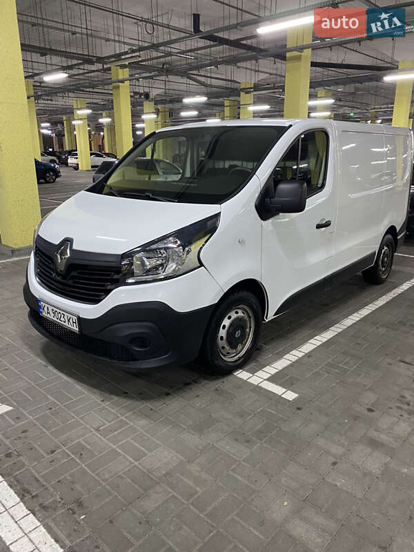 Грузовой фургон Renault Trafic 2017 в Киеве фото Грузовой фургон Renault Trafic 2017 в Киеве