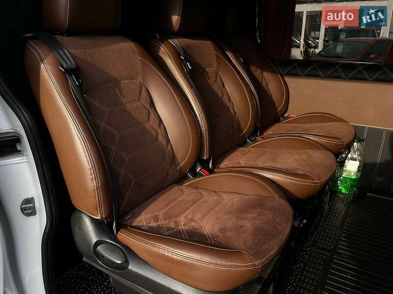 Грузопассажирский фургон Renault Trafic 2019 в Харькове