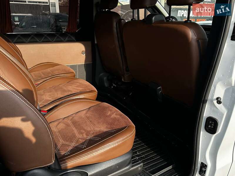 Грузопассажирский фургон Renault Trafic 2019 в Харькове