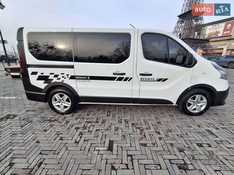Минивэн Renault Trafic 2015 в Харькове