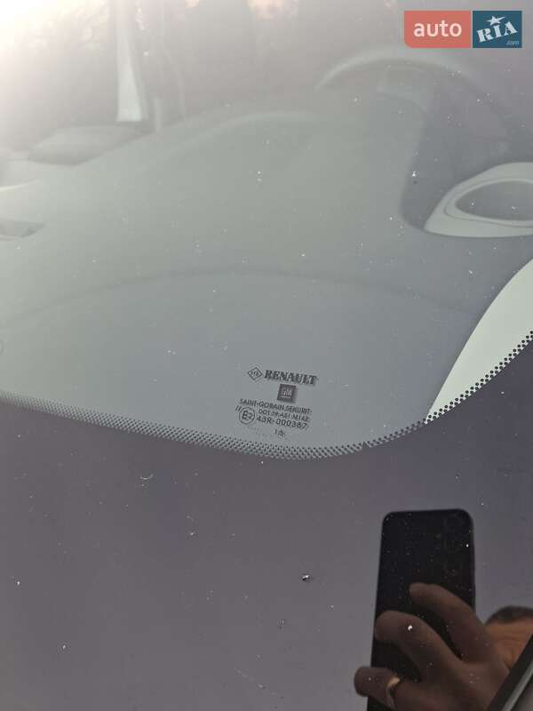 Минивэн Renault Trafic 2015 в Харькове