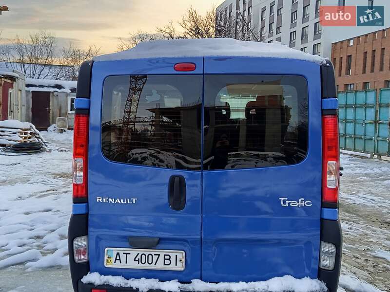 Минивэн Renault Trafic 2007 в Львове фото 14 Минивэн Renault Trafic 2007 в Львове