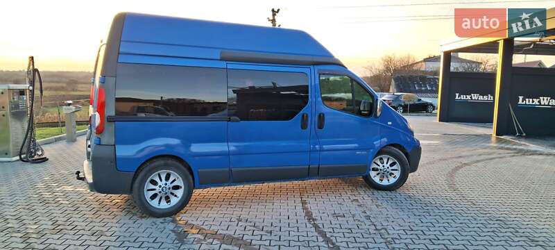 Грузовой фургон Renault Trafic 2007 в Шумске фото 29 Грузовой фургон Renault Trafic 2007 в Шумске