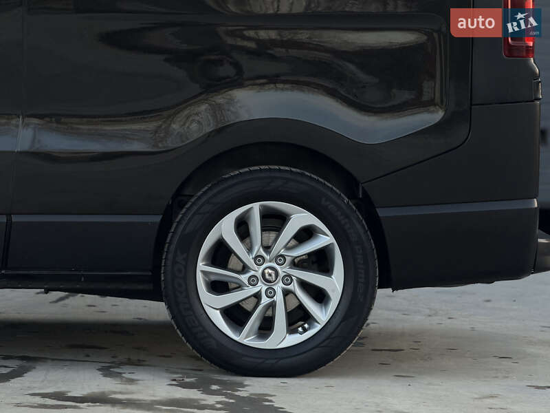 Минивэн Renault Trafic 2021 в Дубно