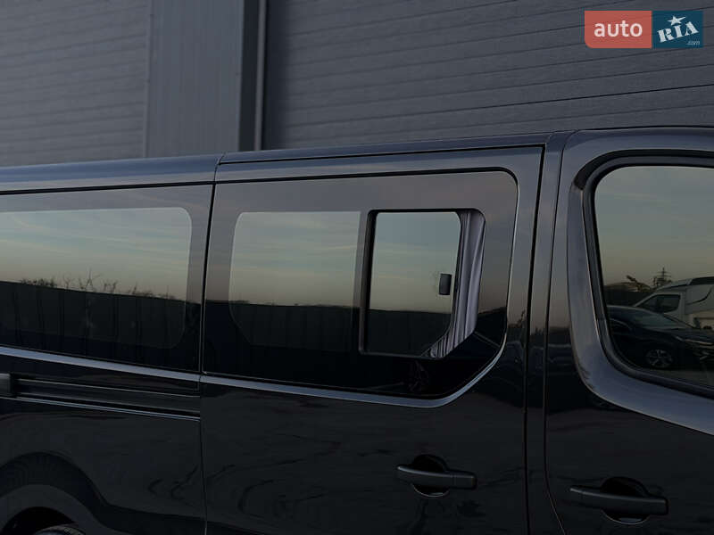 Минивэн Renault Trafic 2021 в Дубно