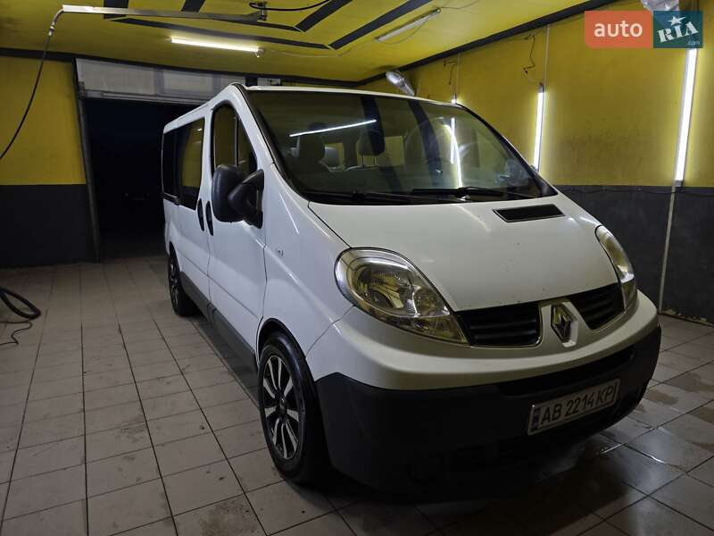Минивэн Renault Trafic 2008 в Кривом Роге фото 2 Минивэн Renault Trafic 2008 в Кривом Роге