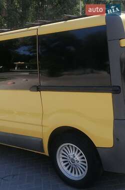 Минивэн Renault Trafic 2005 в Запорожье