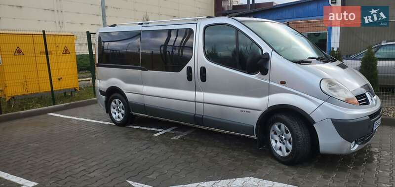 Минивэн Renault Trafic 2008 в Виннице