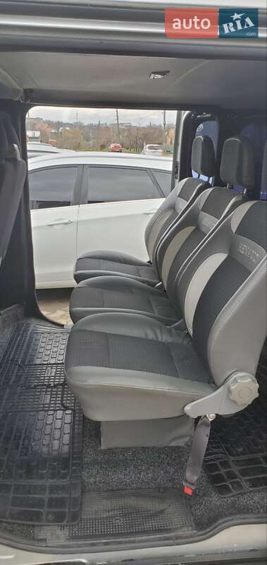 Минивэн Renault Trafic 2008 в Виннице