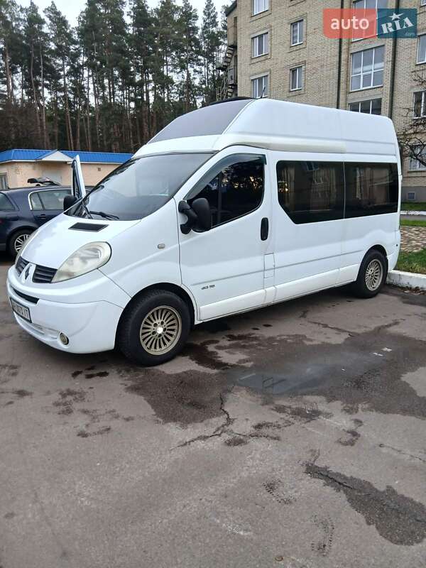 Минивэн Renault Trafic 2009 в Капитановке фото Минивэн Renault Trafic 2009 в Капитановке