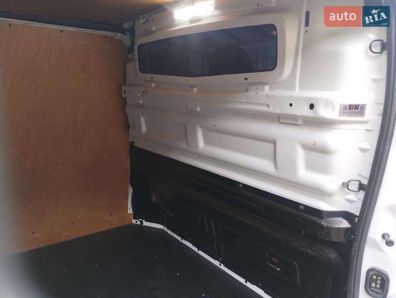 Грузовой фургон Renault Trafic 2019 в Киеве