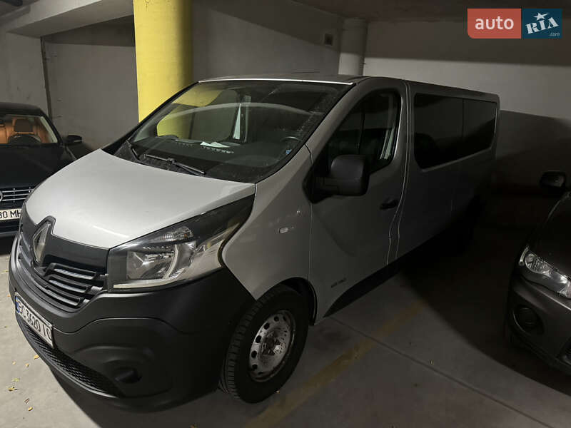 Минивэн Renault Trafic 2015 в Львове