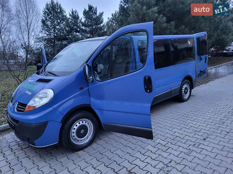 Минивэн Renault Trafic 2007 в Хмельницком