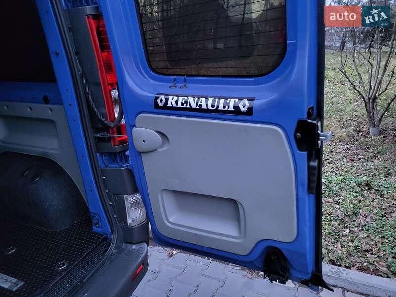 Минивэн Renault Trafic 2007 в Хмельницком