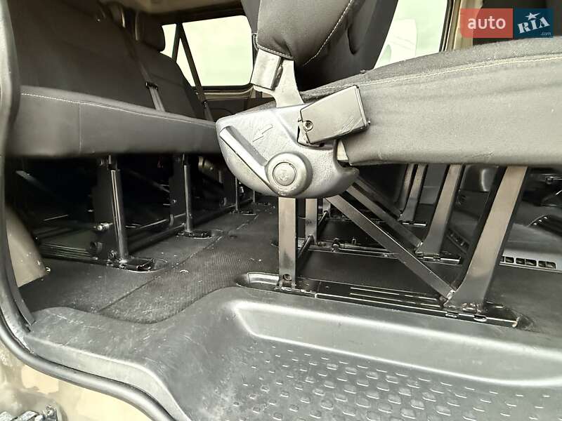 Минивэн Renault Trafic 2015 в Киеве